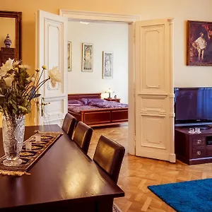 Vodickova 11 Apartment Prag